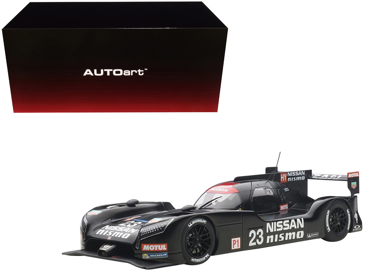 Nissan GT-R LM Nismo 2015 Test Car #23 1/18 Model Car by Autoart-0